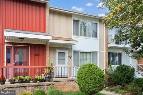 6809 Supreme Ct, Springfield, VA 22150 photo 2