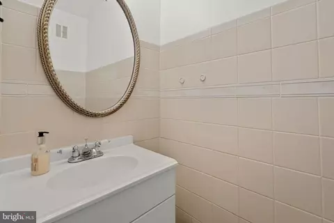 6809 Supreme Ct, Springfield, VA 22150 photo 13