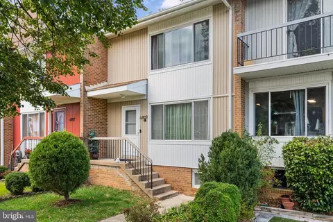 6809 Supreme Ct, Springfield, VA 22150 photo 3