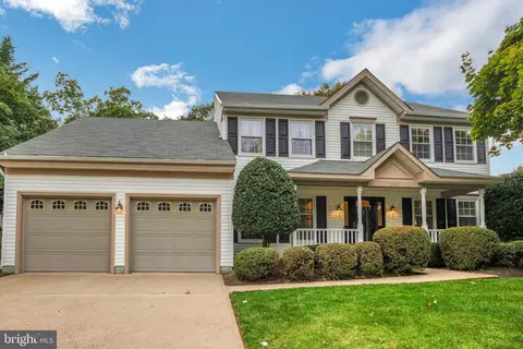 1292 Mason Mill Ct, Herndon, VA 20170