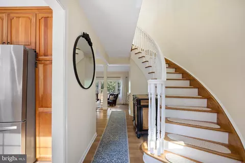 8522 Westover Ct, Springfield, VA 22152 photo 20