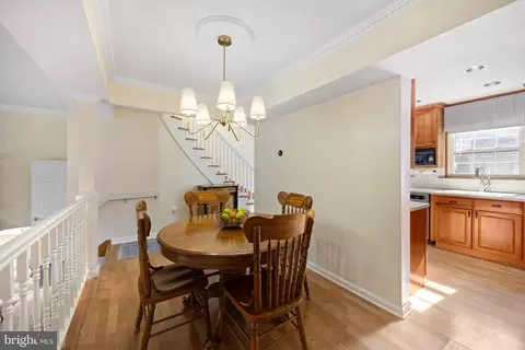 8522 Westover Ct, Springfield, VA 22152 photo 14