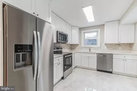 6301 Middlesex Ave, Springfield, VA 22150 photo 9