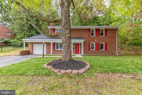 6301 Middlesex Ave, Springfield, VA 22150