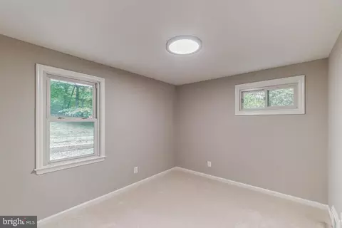 6301 Middlesex Ave, Springfield, VA 22150 photo 14