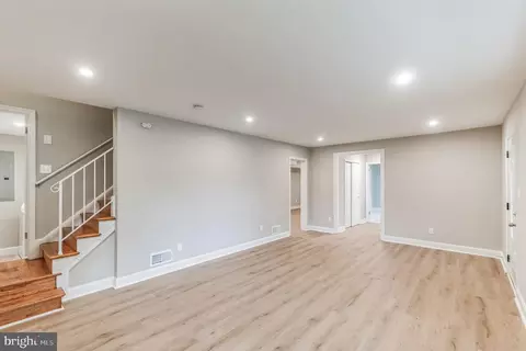 6301 Middlesex Ave, Springfield, VA 22150 photo 17
