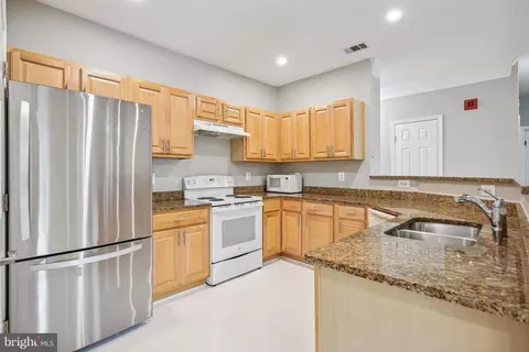 1530 Spring Gate #9209, Mclean, VA 22102 photo 7