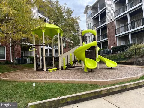 1530 Spring Gate #9209, Mclean, VA 22102 photo 28