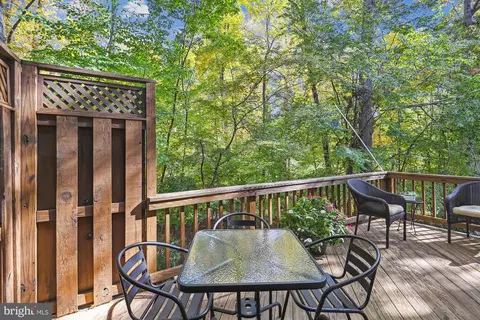 11286 Fairwind Way, Reston, VA 20190 photo 3