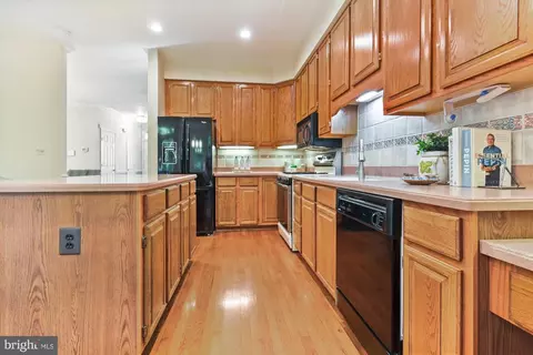 11286 Fairwind Way, Reston, VA 20190 photo 14