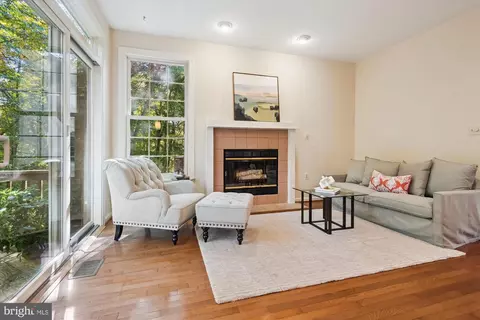11286 Fairwind Way, Reston, VA 20190 photo 16