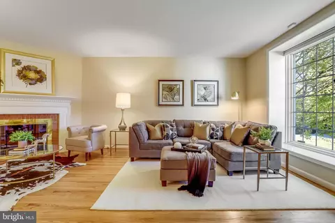 6804 Melrose Dr, Mclean, VA 22101 photo 10