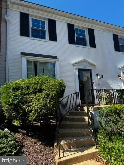 1146 Wimbledon Dr, Mclean, VA 22101