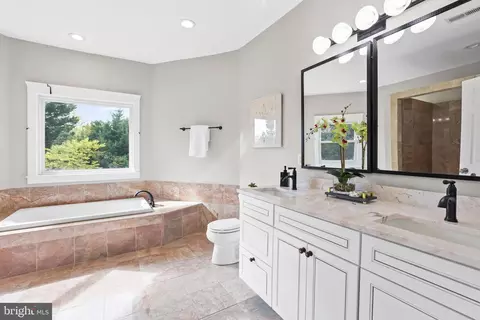 1416 Pathfinder Ln, Mclean, VA 22101 photo 38