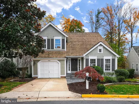11622 Old Brookville Ct, Reston, VA 20194