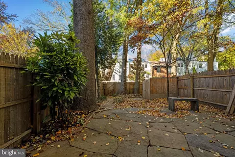1106 Brentfield Dr, Mclean, VA 22101 photo 36