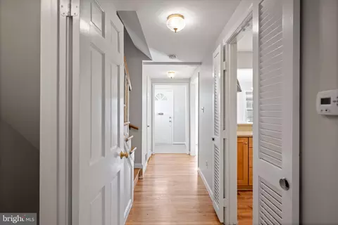 1106 Brentfield Dr, Mclean, VA 22101 photo 16