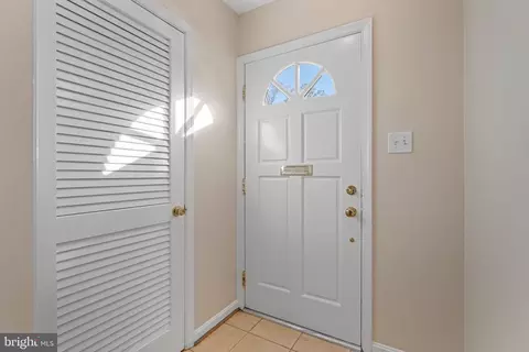 1106 Brentfield Dr, Mclean, VA 22101 photo 4