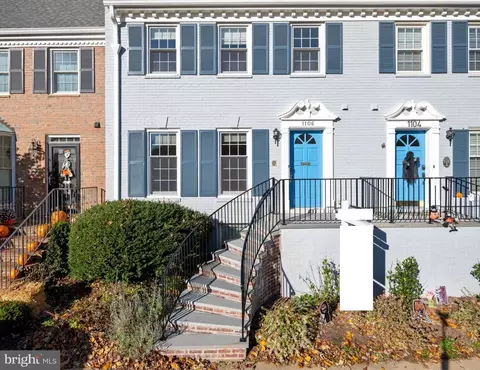 1106 Brentfield Dr, Mclean, VA 22101 photo 2
