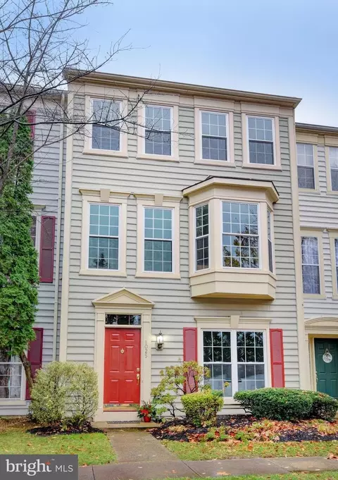 1025 Lexus Way, Herndon, VA 20170