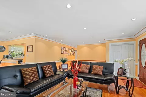 5310 Pillow Ln, Springfield, VA 22151 photo 8