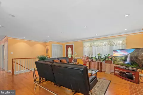 5310 Pillow Ln, Springfield, VA 22151 photo 7