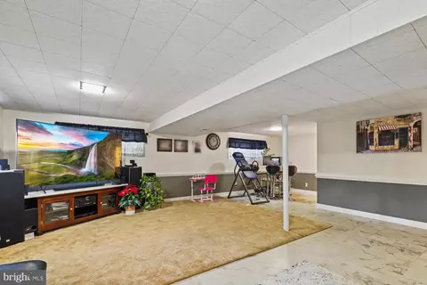 5310 Pillow Ln, Springfield, VA 22151 photo 22