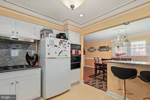5310 Pillow Ln, Springfield, VA 22151 photo 10
