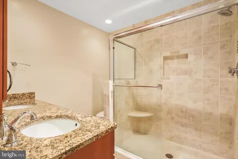 6118 Lee Brooke Pl, Springfield, VA 22152 photo 27