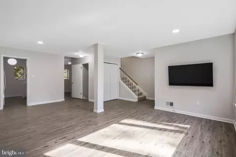 6118 Lee Brooke Pl, Springfield, VA 22152 photo 13