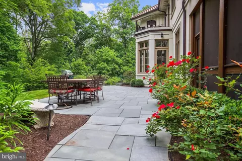 906 Turkey Run Rd, Mclean, VA 22101 photo 48