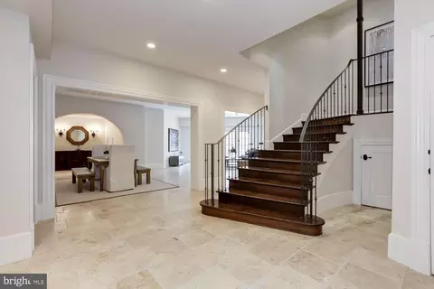 906 Turkey Run Rd, Mclean, VA 22101 photo 35