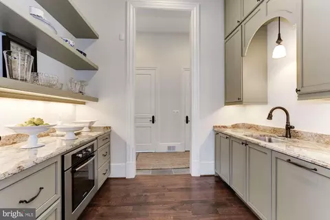 906 Turkey Run Rd, Mclean, VA 22101 photo 23