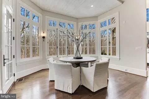 906 Turkey Run Rd, Mclean, VA 22101 photo 22