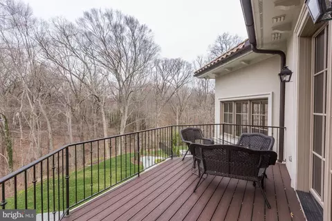 906 Turkey Run Rd, Mclean, VA 22101 photo 30