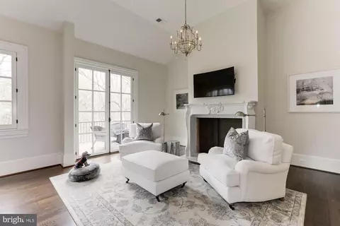 906 Turkey Run Rd, Mclean, VA 22101 photo 27