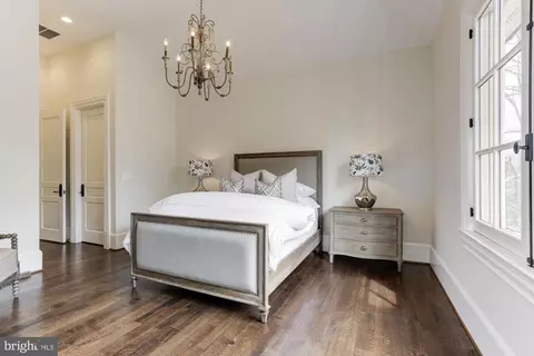 906 Turkey Run Rd, Mclean, VA 22101 photo 33