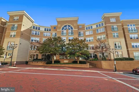 12001 Market St #243, Reston, VA 20190