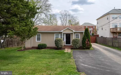 6513 Fleet Dr, Alexandria, VA 22310