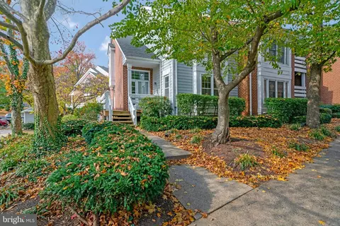 3152 F Covewood Ct #3152F, Falls Church, VA 22042