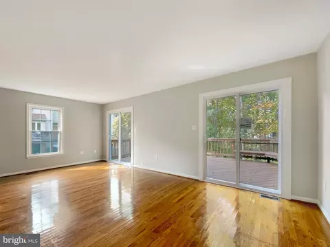 7294 Olde Lantern Way, Springfield, VA 22152 photo 17