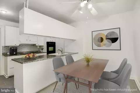 11531 Links Dr, Reston, VA 20190 photo 8