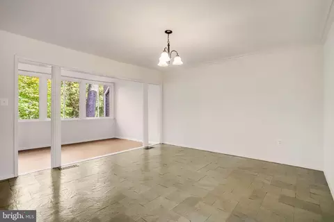 11531 Links Dr, Reston, VA 20190 photo 12