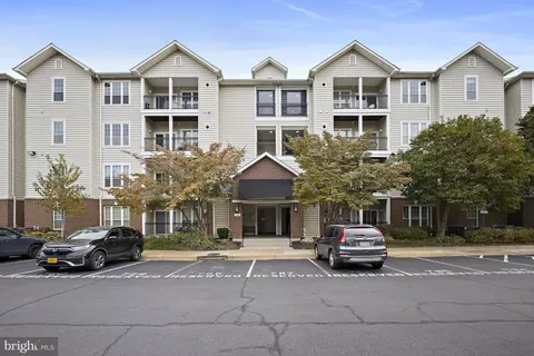 1530 Spring Gate Dr #9305, Mclean, VA 22102