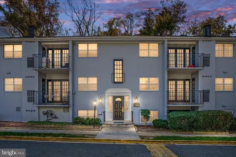 7096 Spring Garden Dr #TL1, Springfield, VA 22150 photo 6