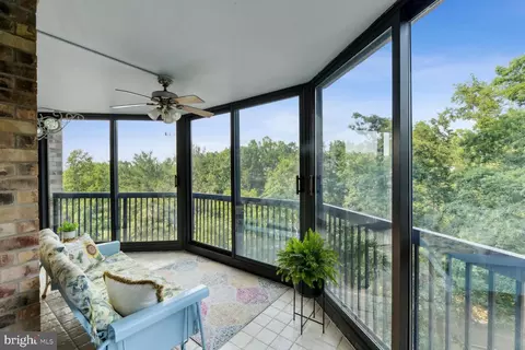 5903 Mount Eagle Dr #510, Alexandria, VA 22303