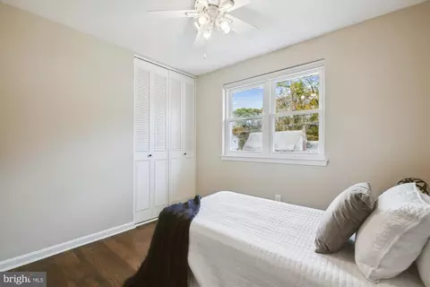 6905 Loudoun Ln, Springfield, VA 22152 photo 21