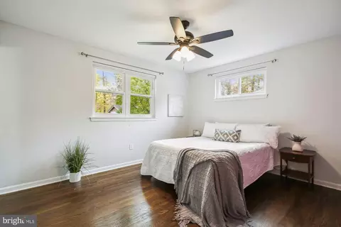 6905 Loudoun Ln, Springfield, VA 22152 photo 12