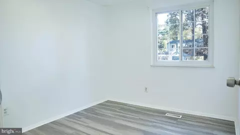 8298 Deep Valley Ct, Springfield, VA 22153 photo 13