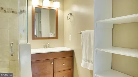 8298 Deep Valley Ct, Springfield, VA 22153 photo 22
